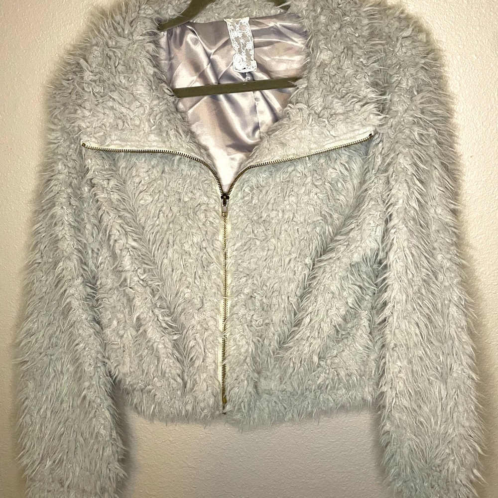 Fuzzy gray jacket
